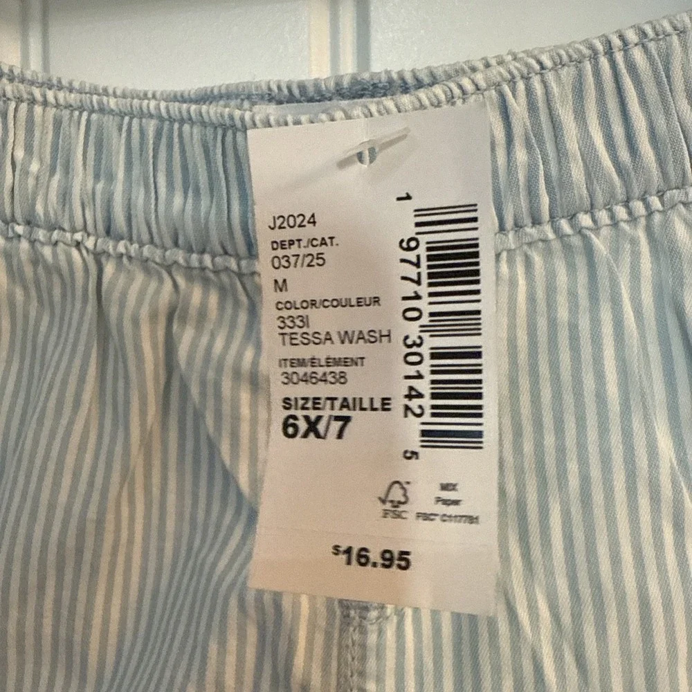 The Children's Place Girls'6x/7 Striped Shorts Blue White NWT
